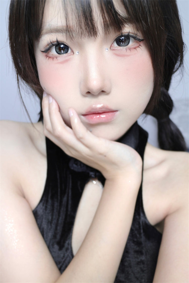 I’m Ariel Stelle black 烏木沉香 半年拋