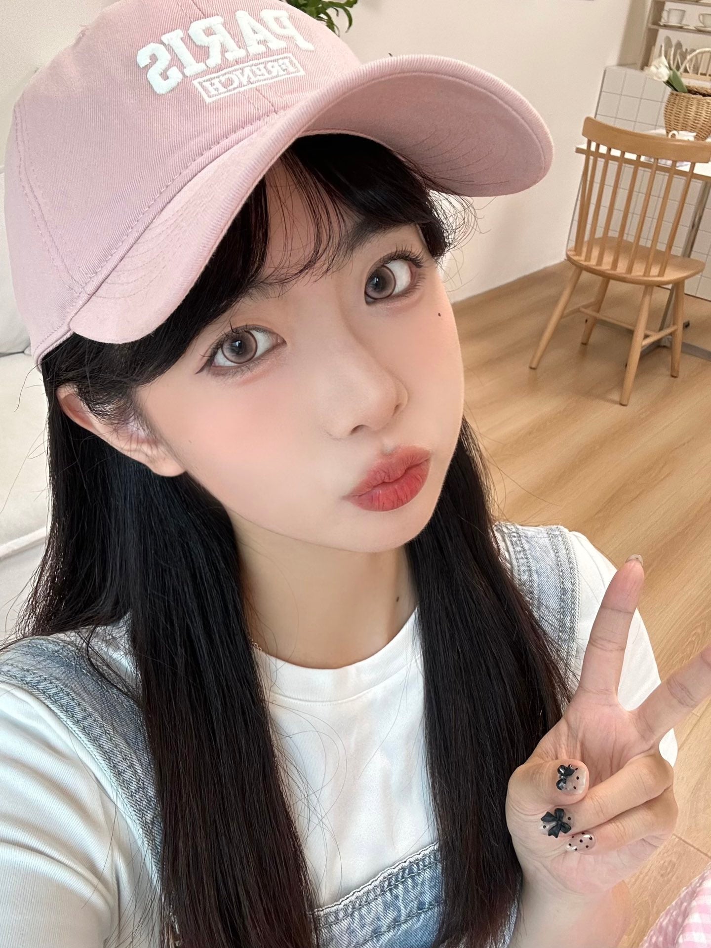 LOVEIIKIRA 閃閃棕 日拋10片/1盒