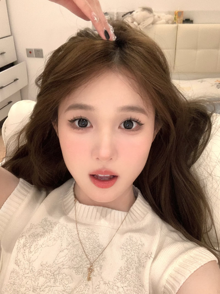 Gugucon 黑牛奶 日拋10片/1盒