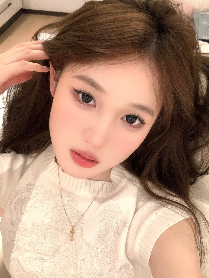 Gugucon 黑牛奶 日拋10片/1盒